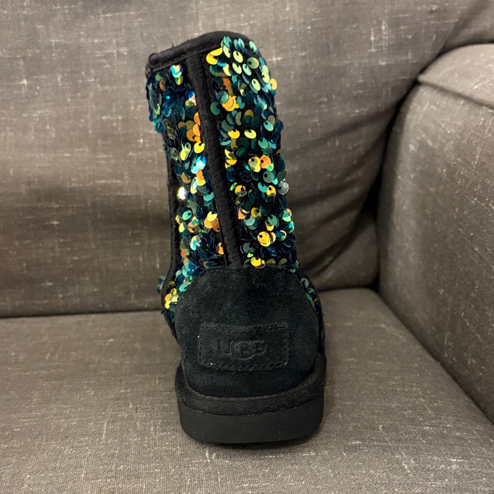UGG Classic Short Stellar Sequin Boots - Picture 3 of 9
